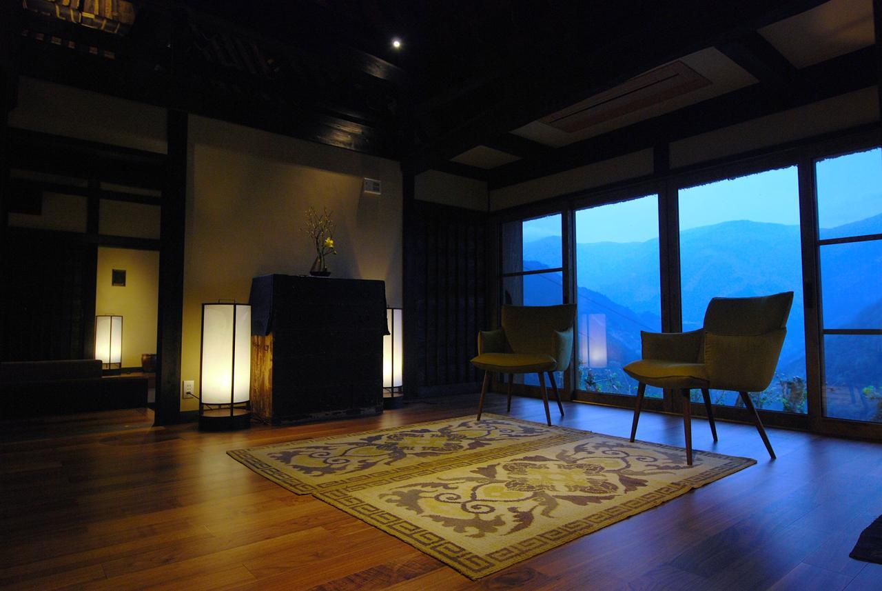 Vila Tougenkyo Iya No Yamazato Wakabayashi Exteriér fotografie